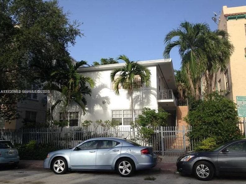 1551 Michigan Ave # 10, Miami Beach FL 33139 — 1