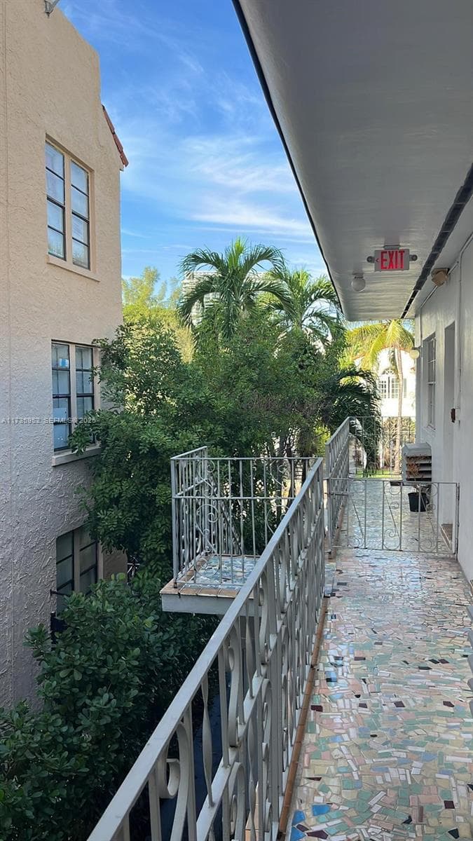 1551 Michigan Ave # 10, Miami Beach FL 33139 — 19