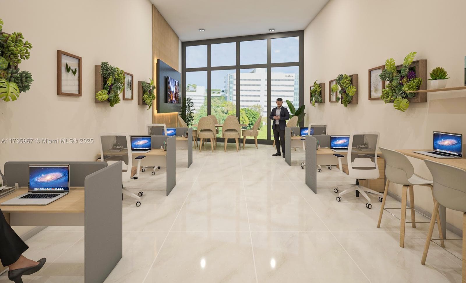 21290 Biscayne # 404, Aventura FL 33180 — 1