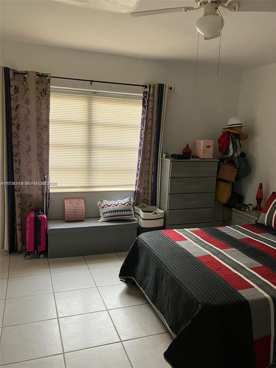 383 E 4th Ave # 8, Hialeah FL 33010 — 3