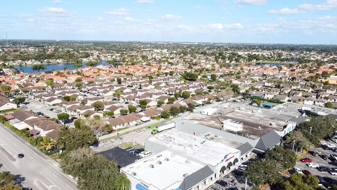 Hialeah, FL — 6