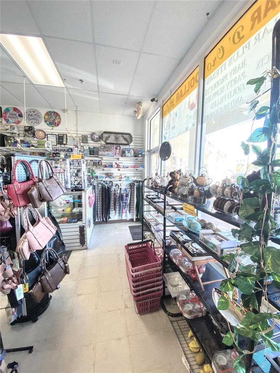 Hialeah, FL — 16