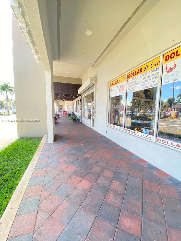 Hialeah, FL — 9