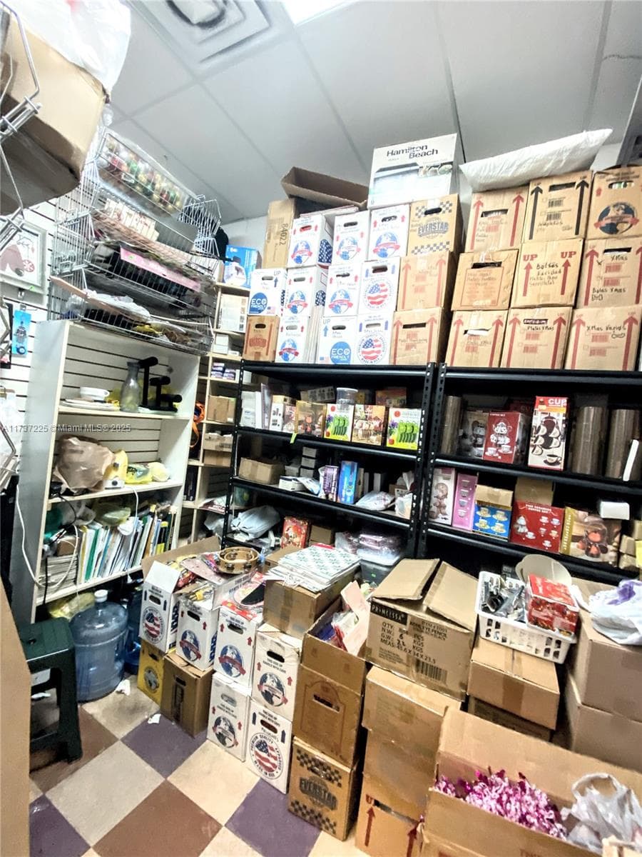 Hialeah, FL — 38