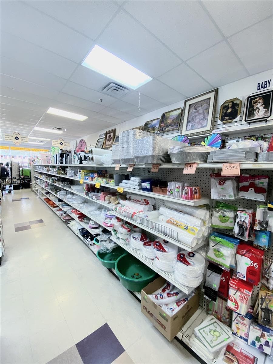 Hialeah, FL — 29