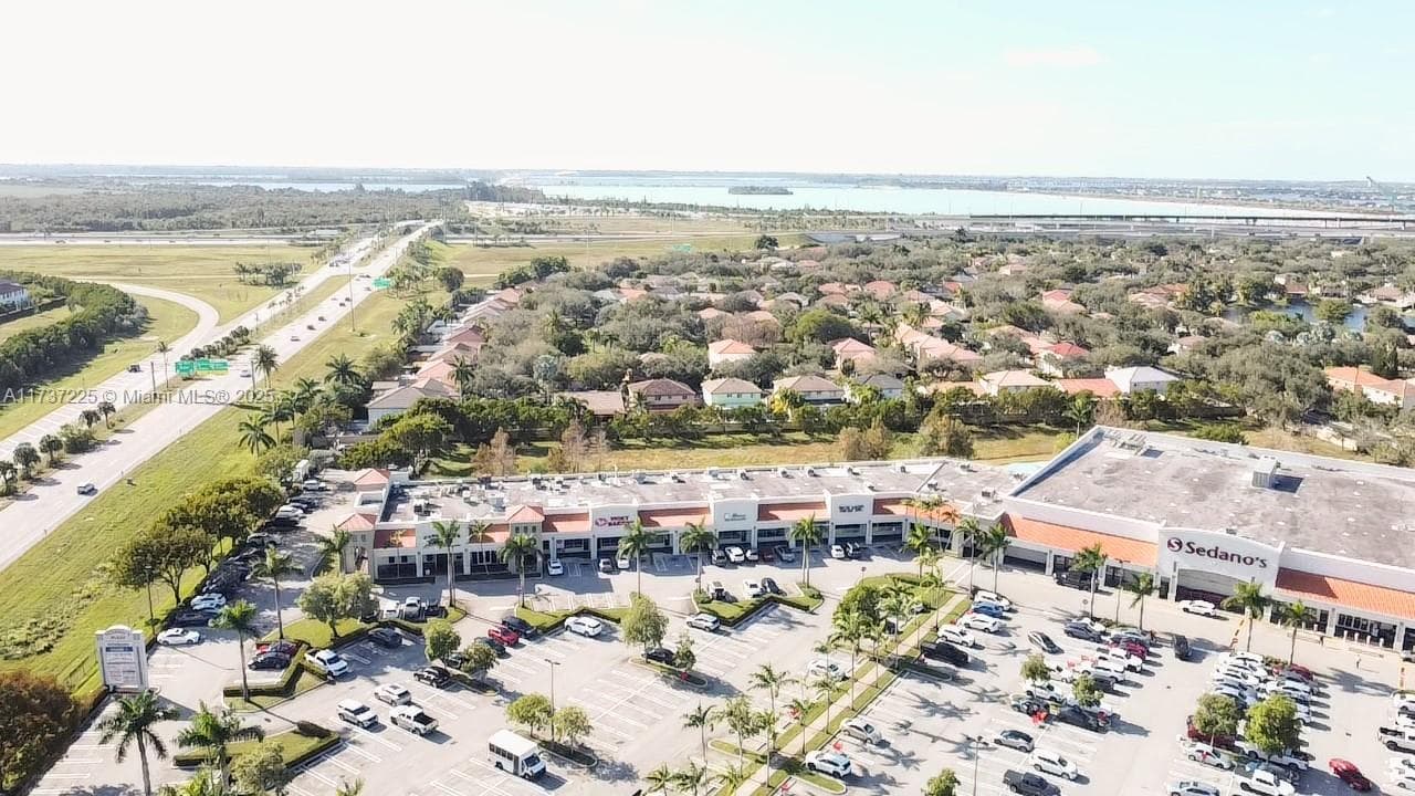 Hialeah, FL — 4