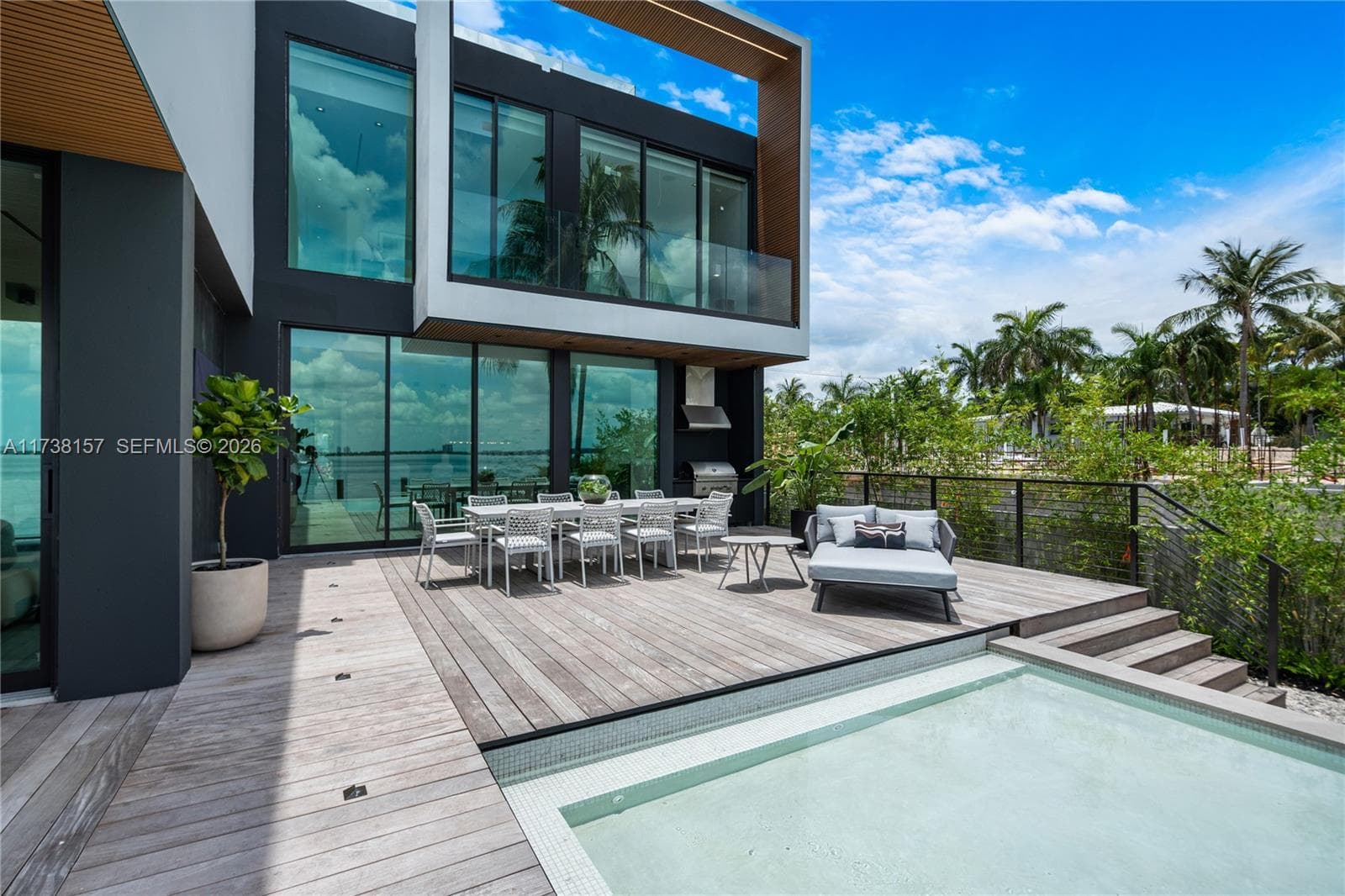 1369 N Venetian Way, Miami FL 33139 — 14