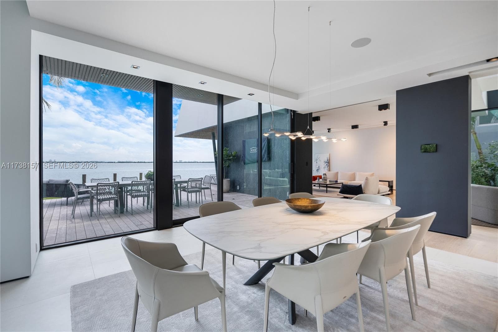 1369 N Venetian Way, Miami FL 33139 — 18
