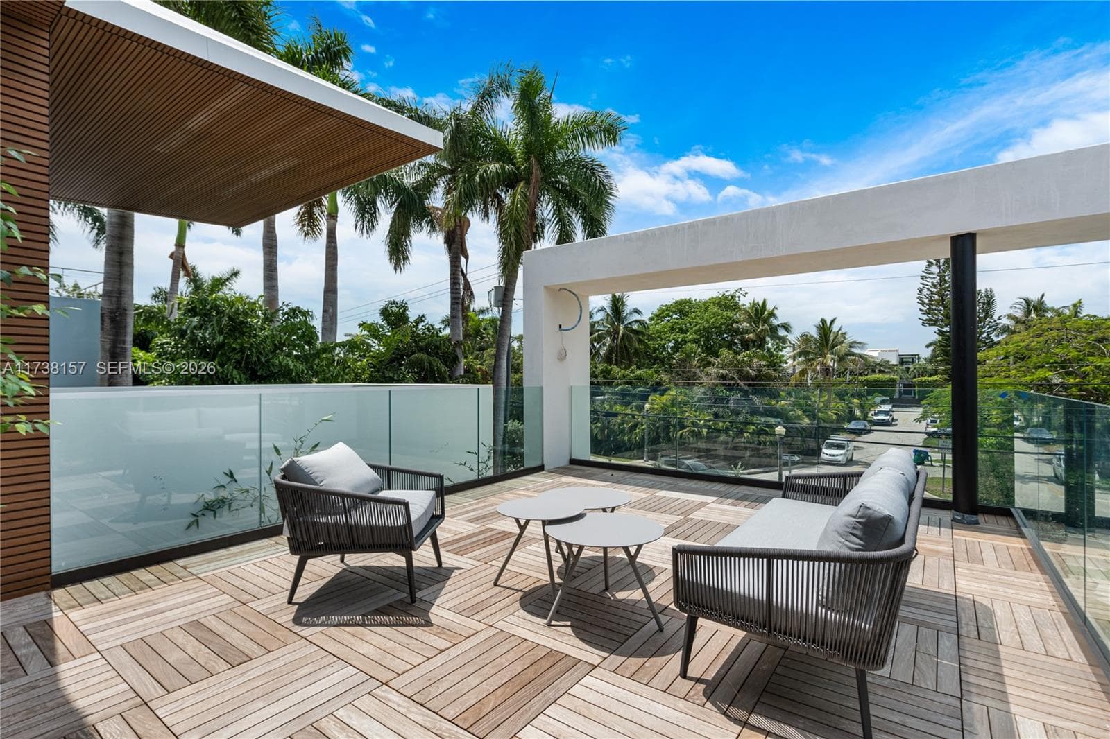 1369 N Venetian Way, Miami FL 33139 — 44