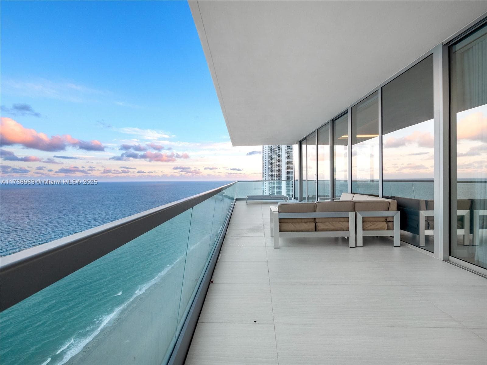 18501 Collins Ave # 2704, Sunny Isles Beach FL 33160 — 10