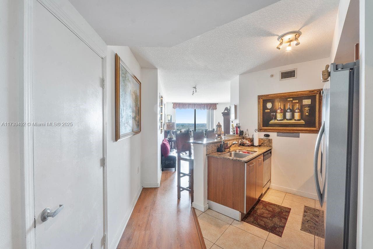 9055 SW 73rd Ct # 903, Miami FL 33156 — 20