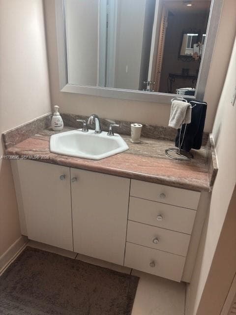 100 Lincoln Rd # 821, Miami Beach FL 33139 — 9