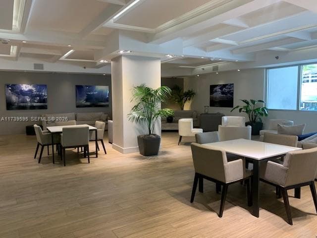 100 Lincoln Rd # 821, Miami Beach FL 33139 — 21