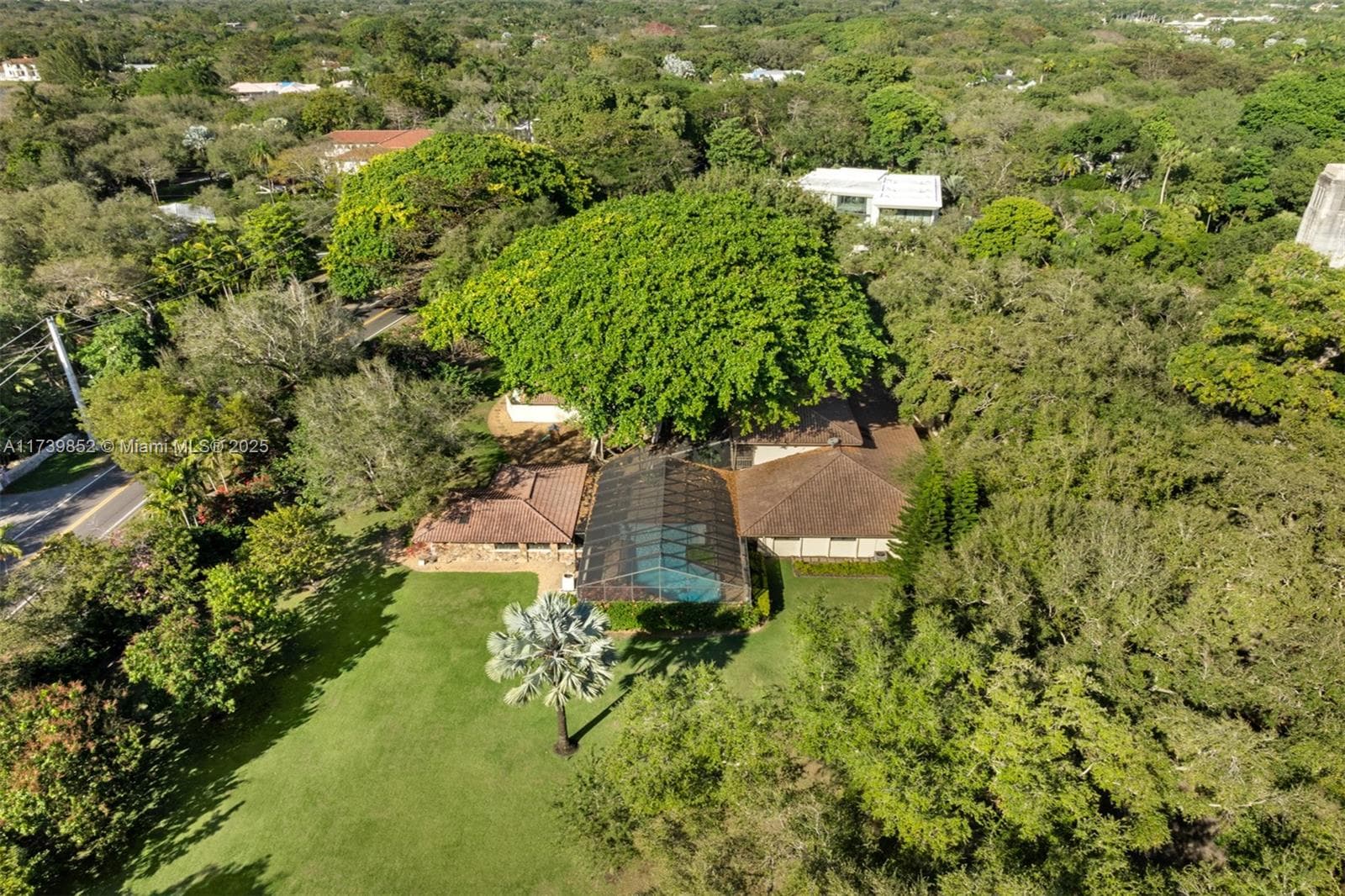 9490 Old Cutler Ln, Coral Gables FL 33156 — 23