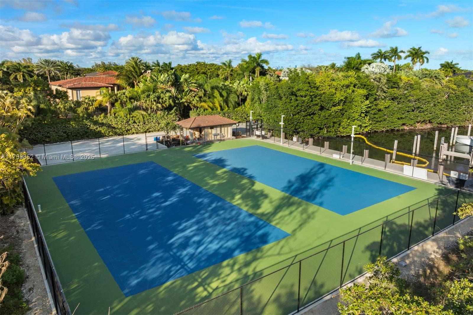 9490 Old Cutler Ln, Coral Gables FL 33156 — 20