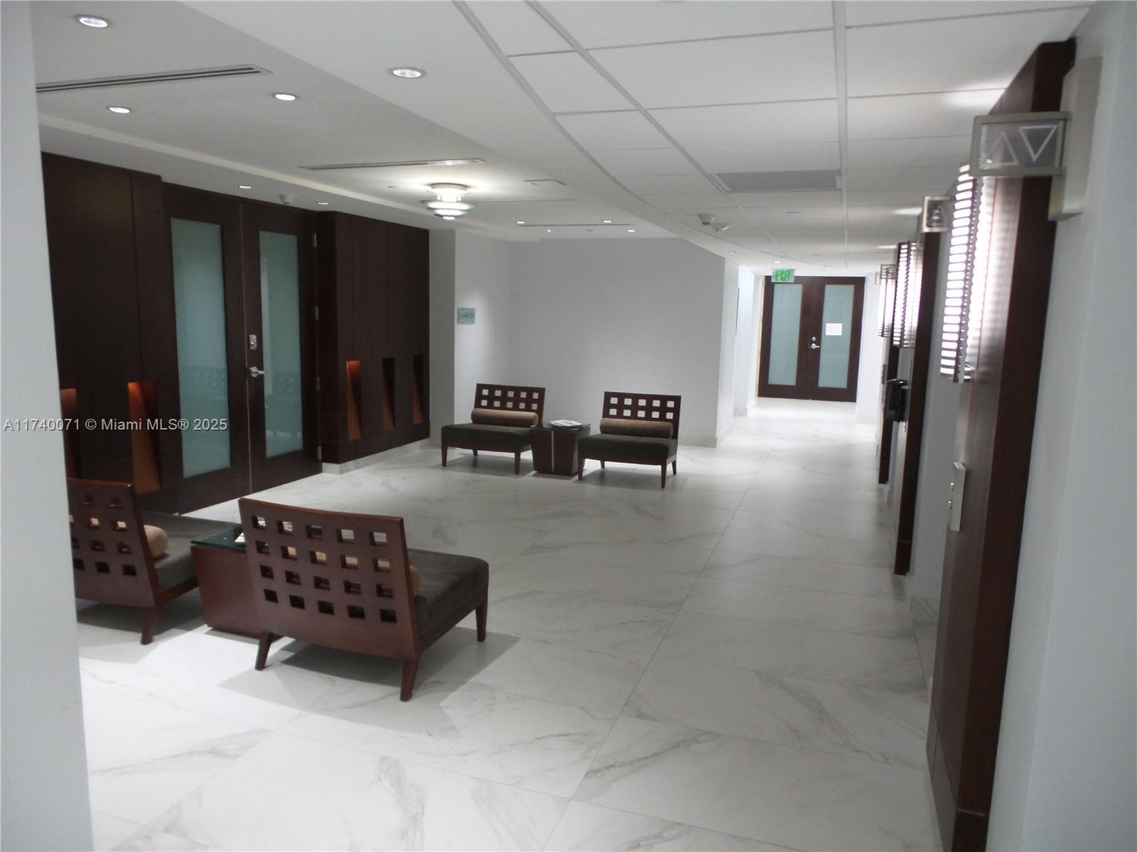 1000 Brickell Ave # 610, Miami FL 33131 — 4