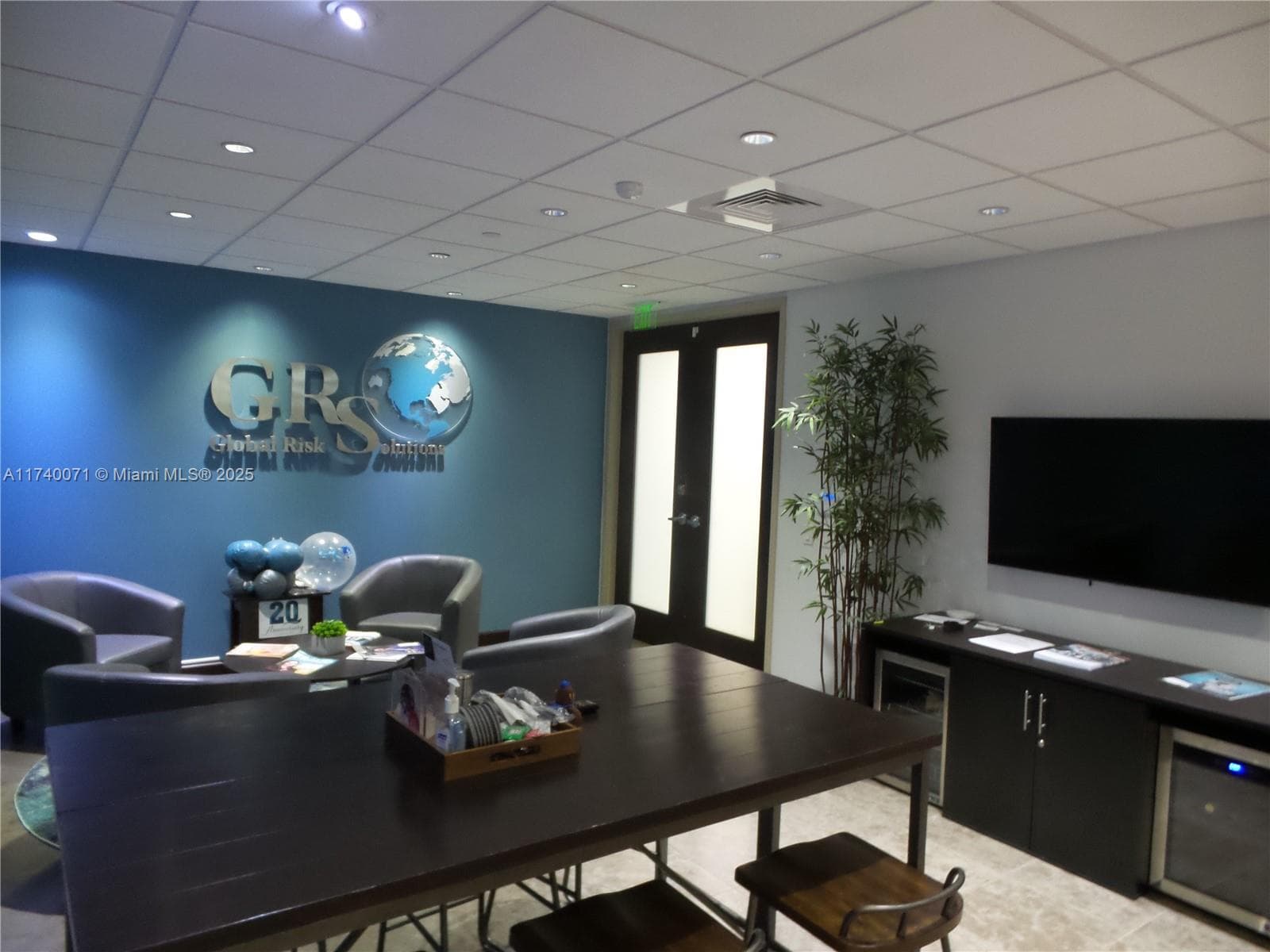 1000 Brickell Ave # 610, Miami FL 33131 — 8