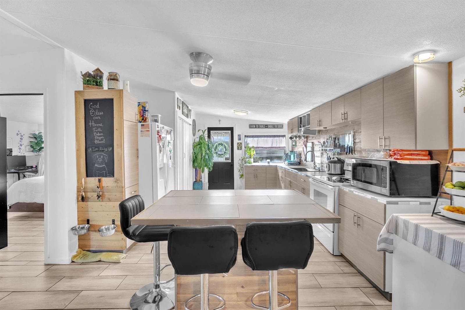 5520 NW 203rd, Miami Gardens FL 33055 — 11