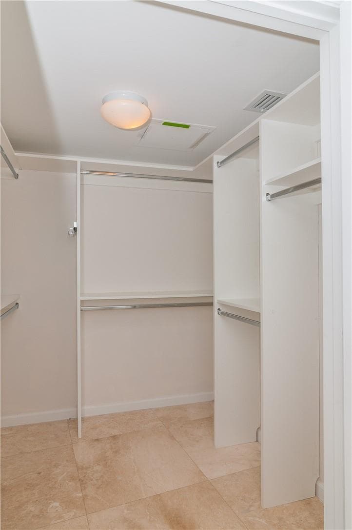465 Brickell Avenue # 419, Miami FL 33131 — 27