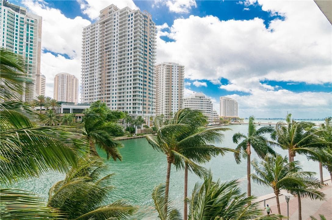 465 Brickell Avenue # 419, Miami FL 33131 — 2