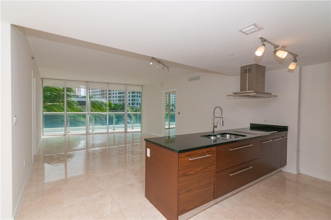 465 Brickell Avenue # 419, Miami FL 33131 — 6