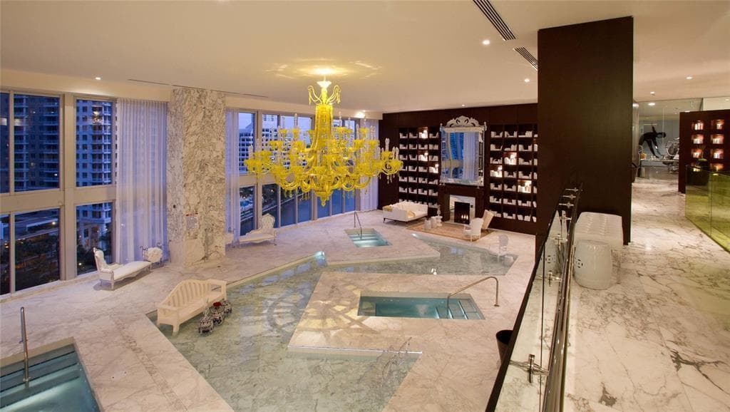 465 Brickell Avenue # 419, Miami FL 33131 — 47