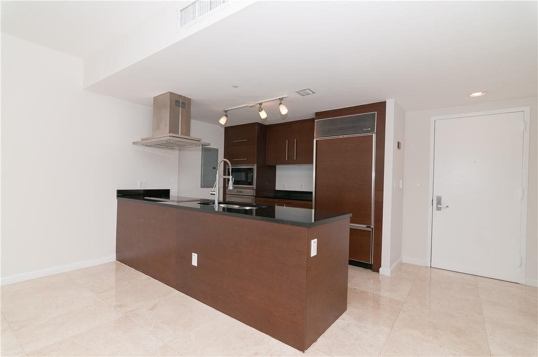 465 Brickell Avenue # 419, Miami FL 33131 — 9