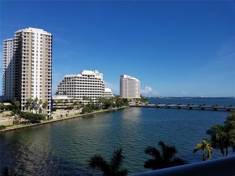 465 Brickell Avenue # 419, Miami FL 33131 — 51