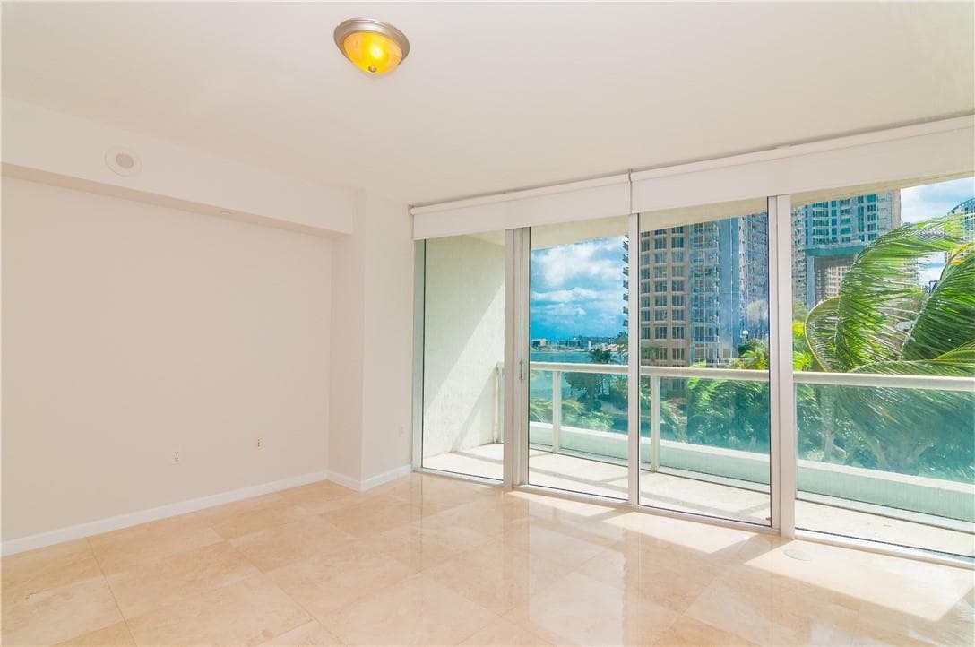 465 Brickell Avenue # 419, Miami FL 33131 — 19