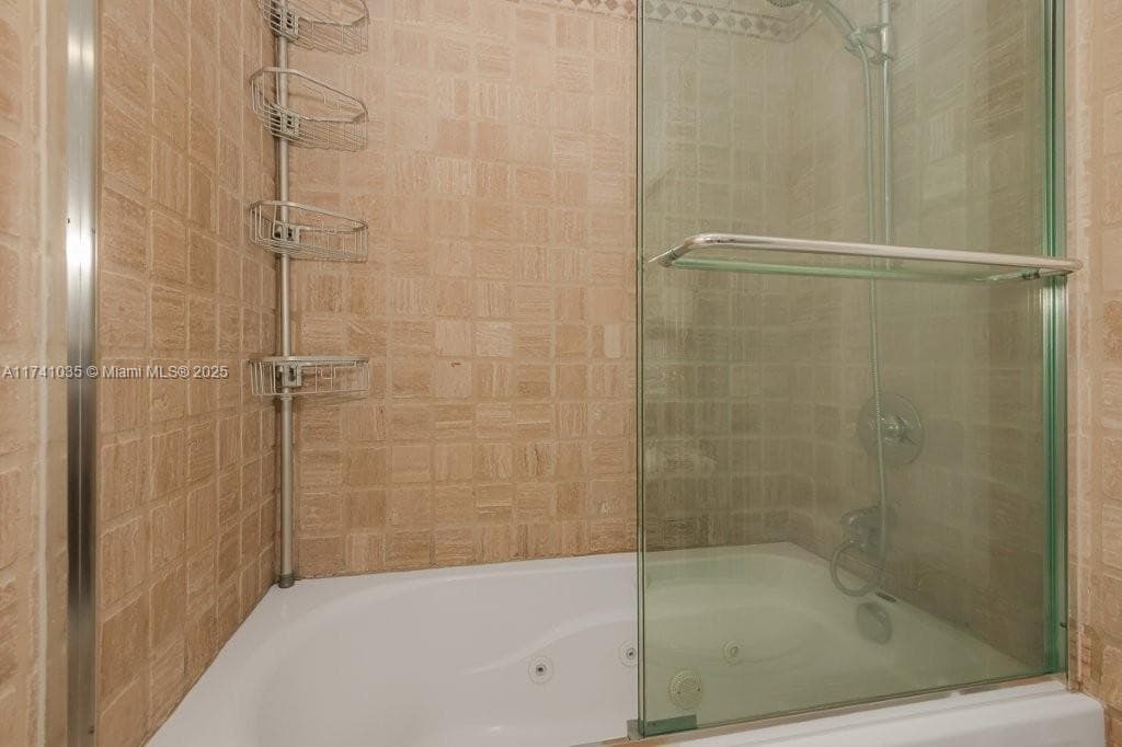 2301 Collins Ave # 1629, Miami Beach FL 33139 — 13