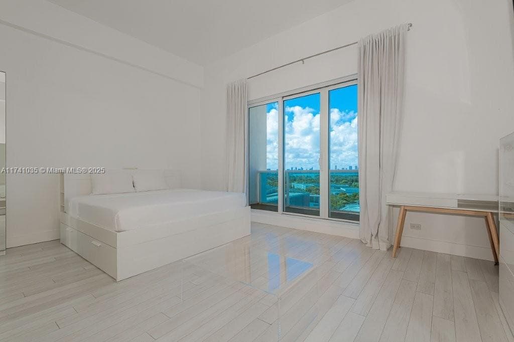 2301 Collins Ave # 1629, Miami Beach FL 33139 — 17