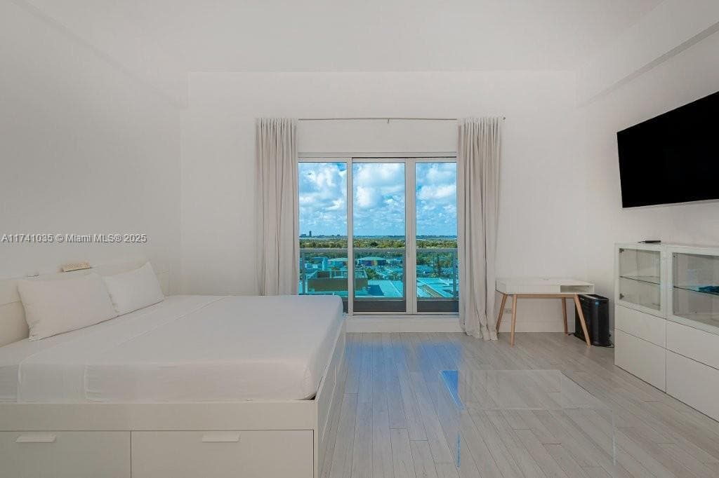 2301 Collins Ave # 1629, Miami Beach FL 33139 — 3