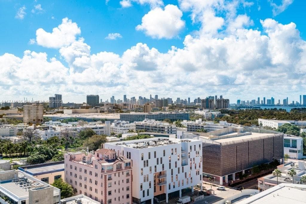 2301 Collins Ave # 1629, Miami Beach FL 33139 — 1