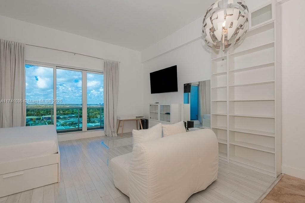 2301 Collins Ave # 1629, Miami Beach FL 33139 — 5
