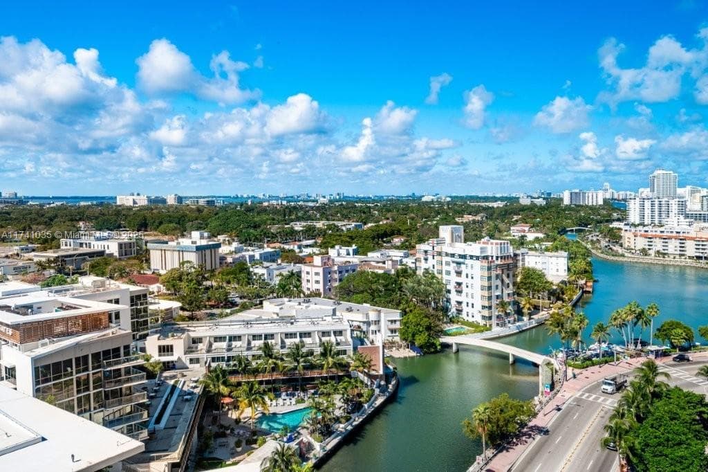 2301 Collins Ave # 1629, Miami Beach FL 33139 — 24