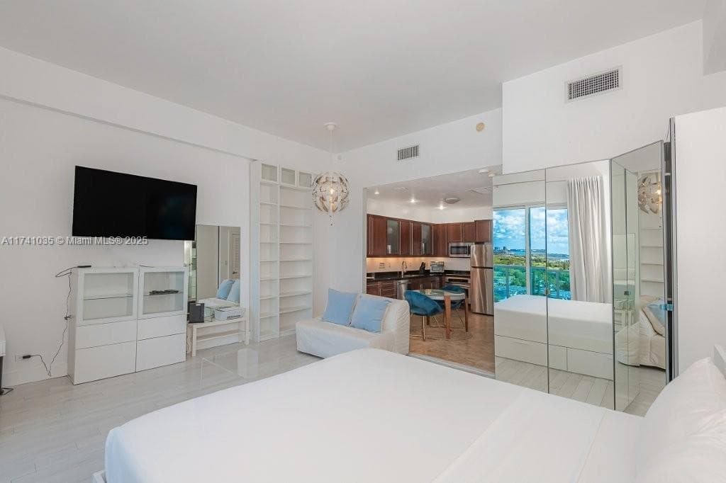 2301 Collins Ave # 1629, Miami Beach FL 33139 — 15
