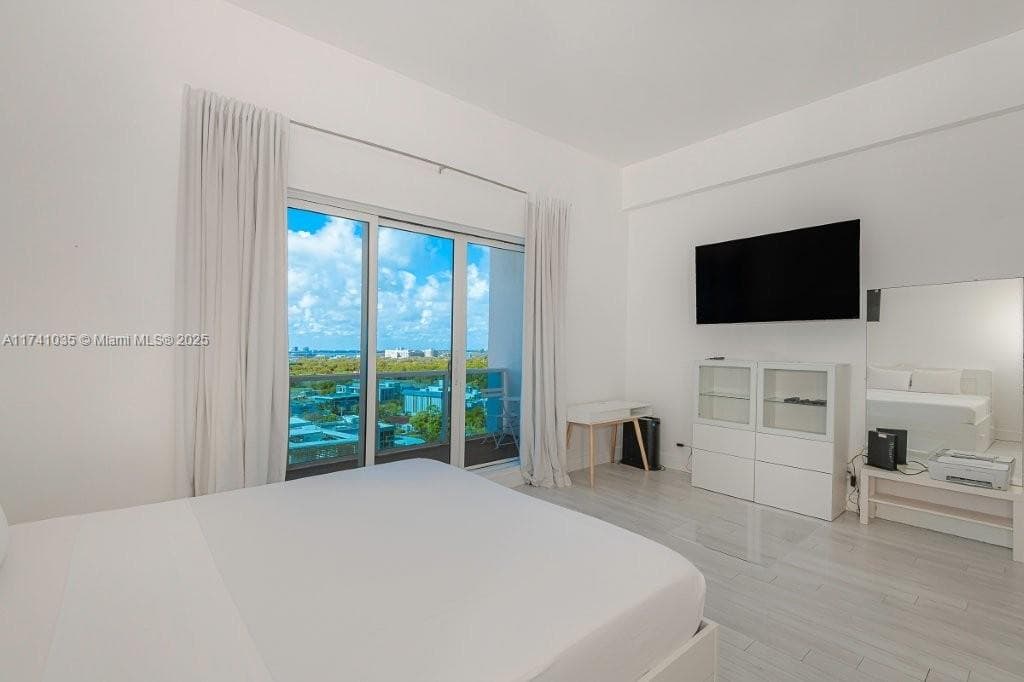 2301 Collins Ave # 1629, Miami Beach FL 33139 — 8