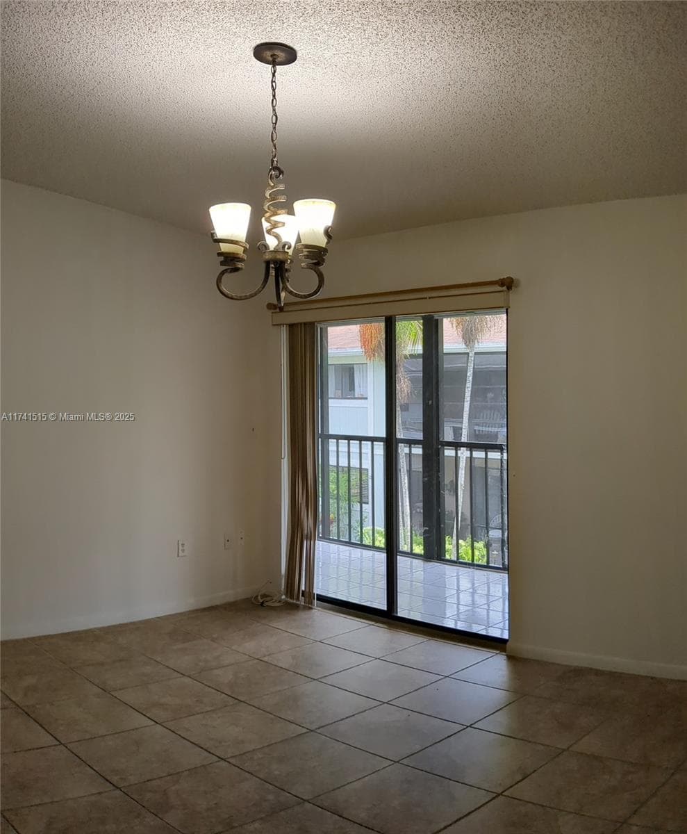 917 NE 199th St # 206, Miami FL 33179 — 13