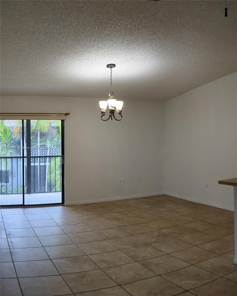 917 NE 199th St # 206, Miami FL 33179 — 12