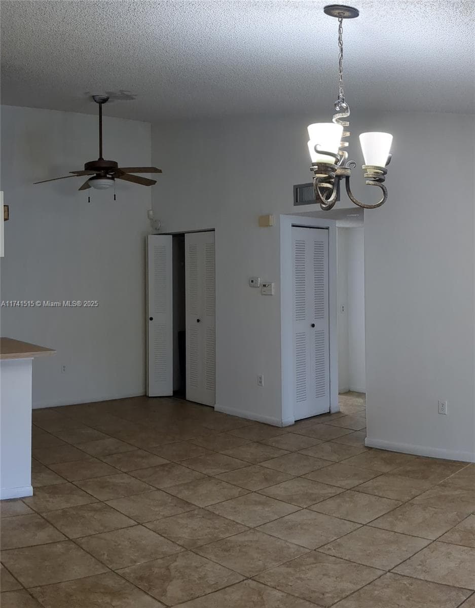 917 NE 199th St # 206, Miami FL 33179 — 11