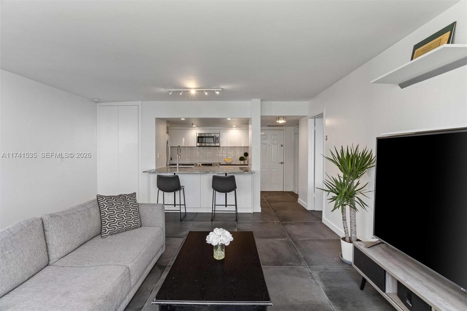 540 Brickell Key Dr # 1519, Miami FL 33131 — 13