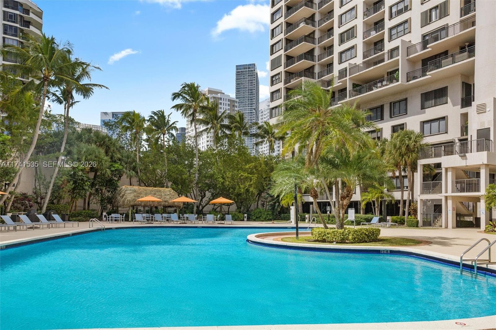 540 Brickell Key Dr # 1519, Miami FL 33131 — 34