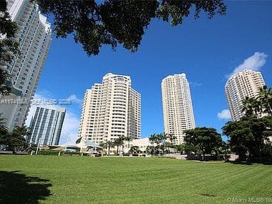 888 Brickell Key Dr # 600, Miami FL 33131 — 16
