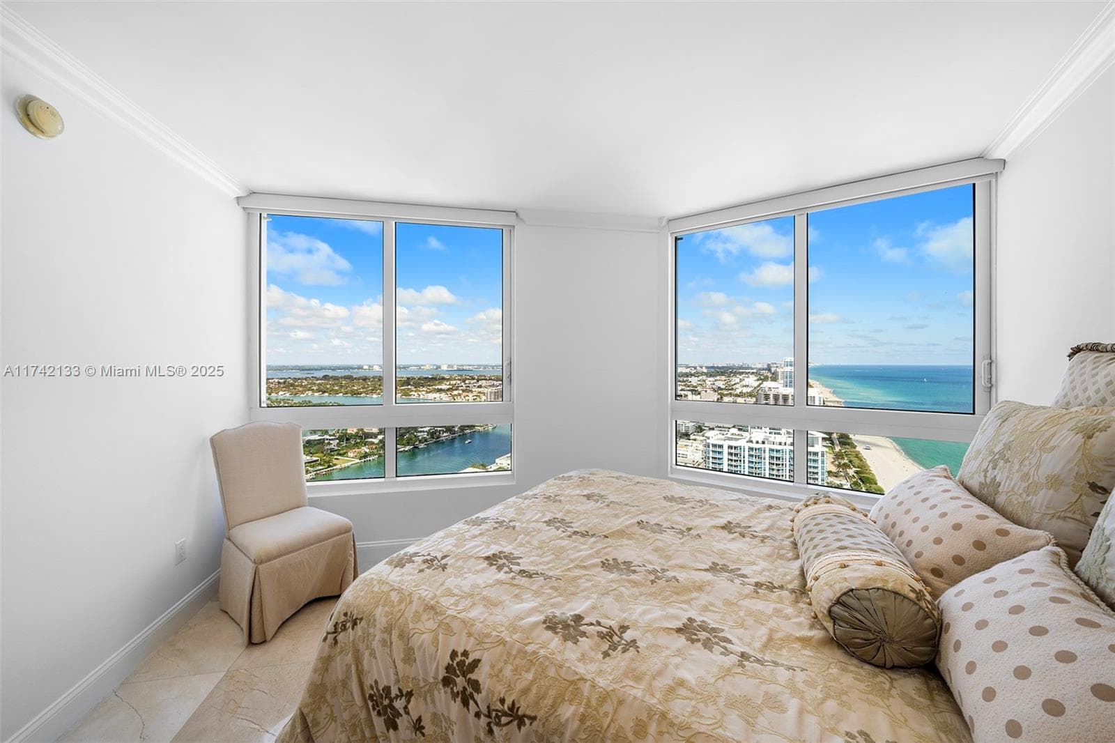 6365 Collins Ave # 3801, Miami Beach FL 33141 — 19