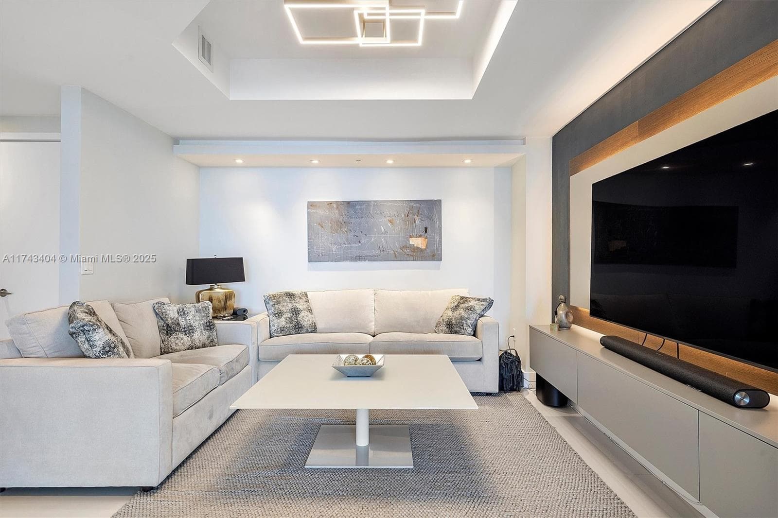 17301 Biscayne Blvd # 2302, North Miami Beach FL 33160 — 6