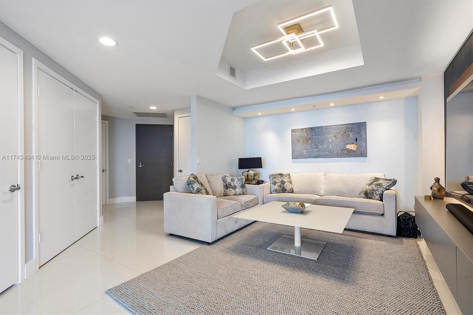 17301 Biscayne Blvd # 2302, North Miami Beach FL 33160 — 7