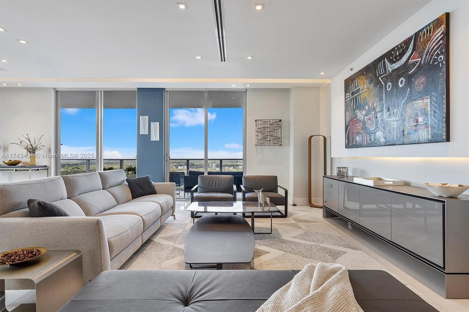 17301 Biscayne Blvd # 2302, North Miami Beach FL 33160 — 10