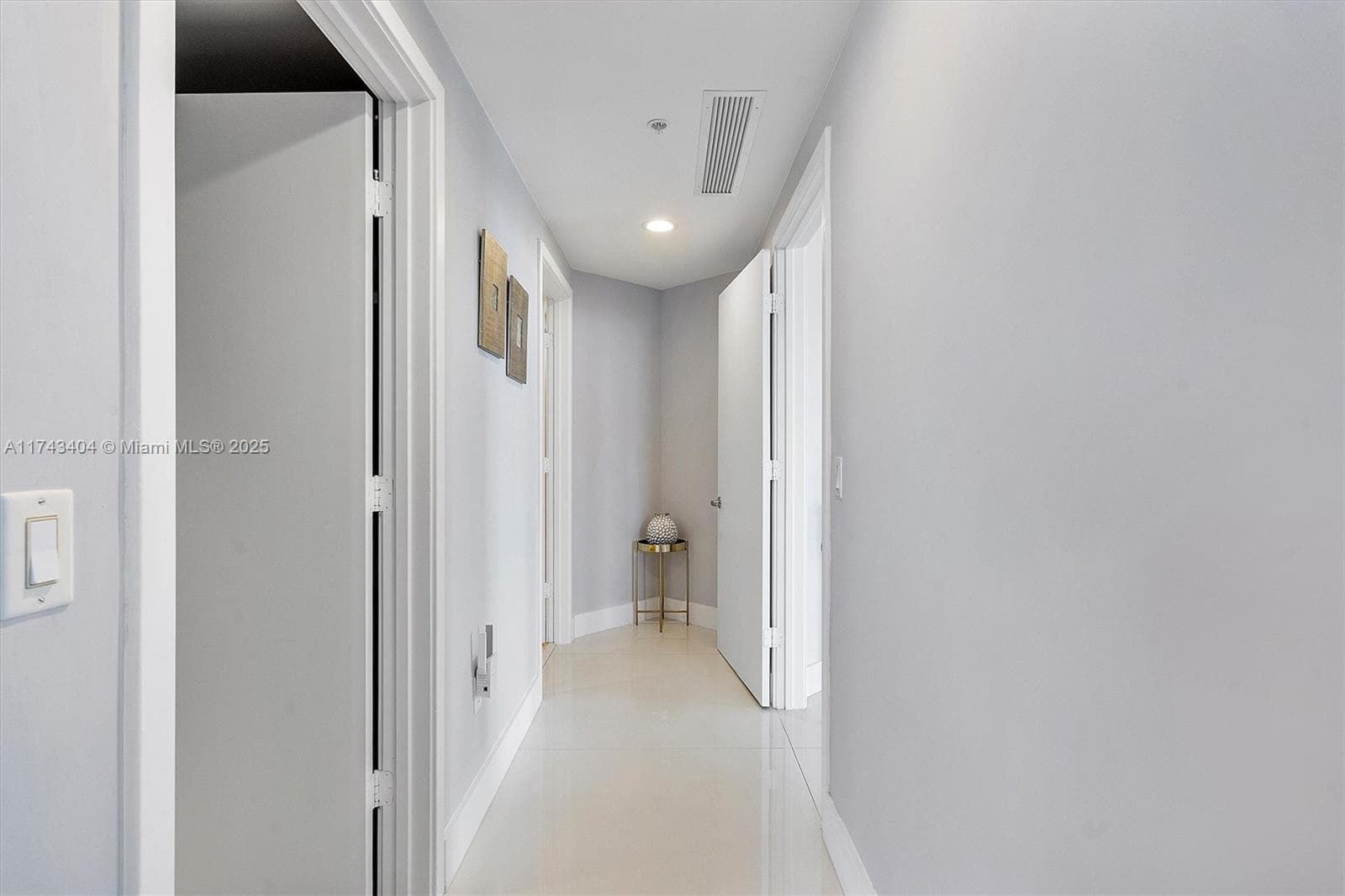 17301 Biscayne Blvd # 2302, North Miami Beach FL 33160 — 45