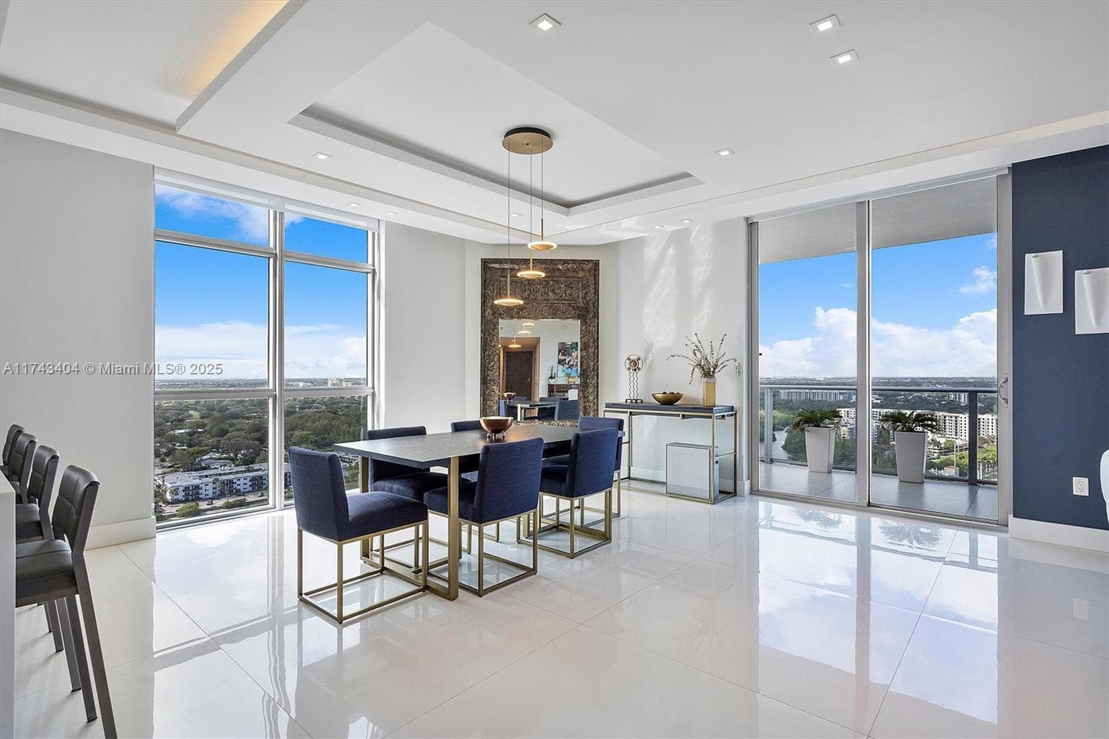 17301 Biscayne Blvd # 2302, North Miami Beach FL 33160 — 29