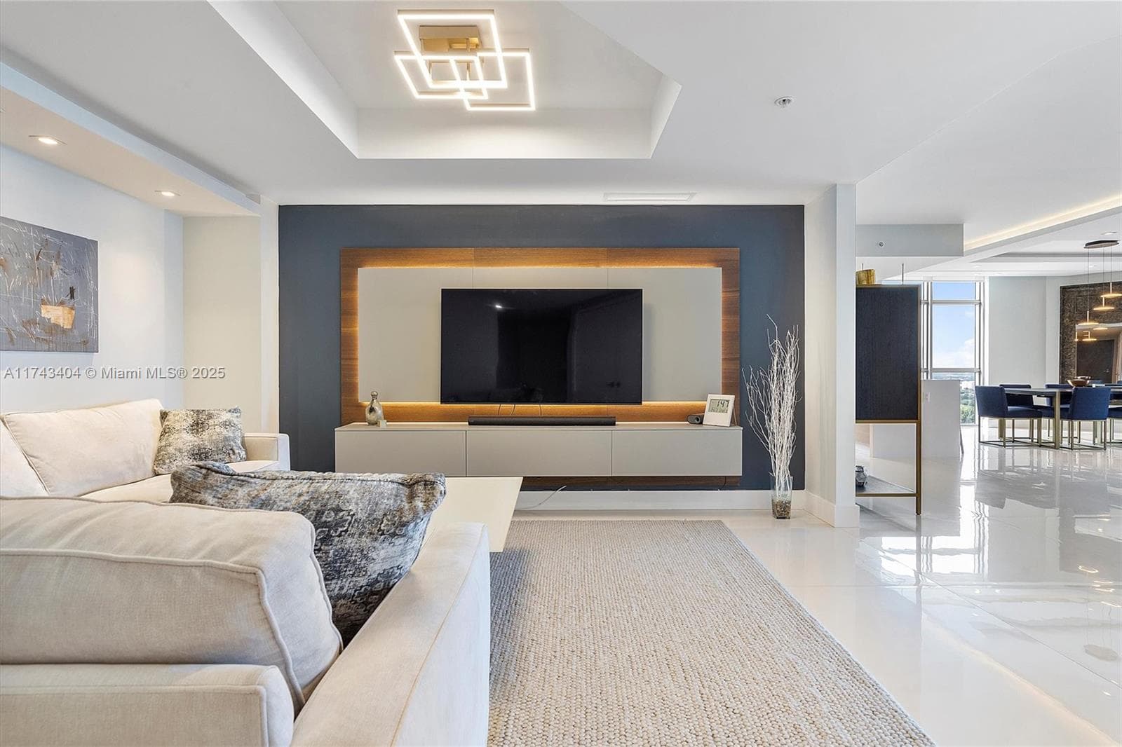 17301 Biscayne Blvd # 2302, North Miami Beach FL 33160 — 4